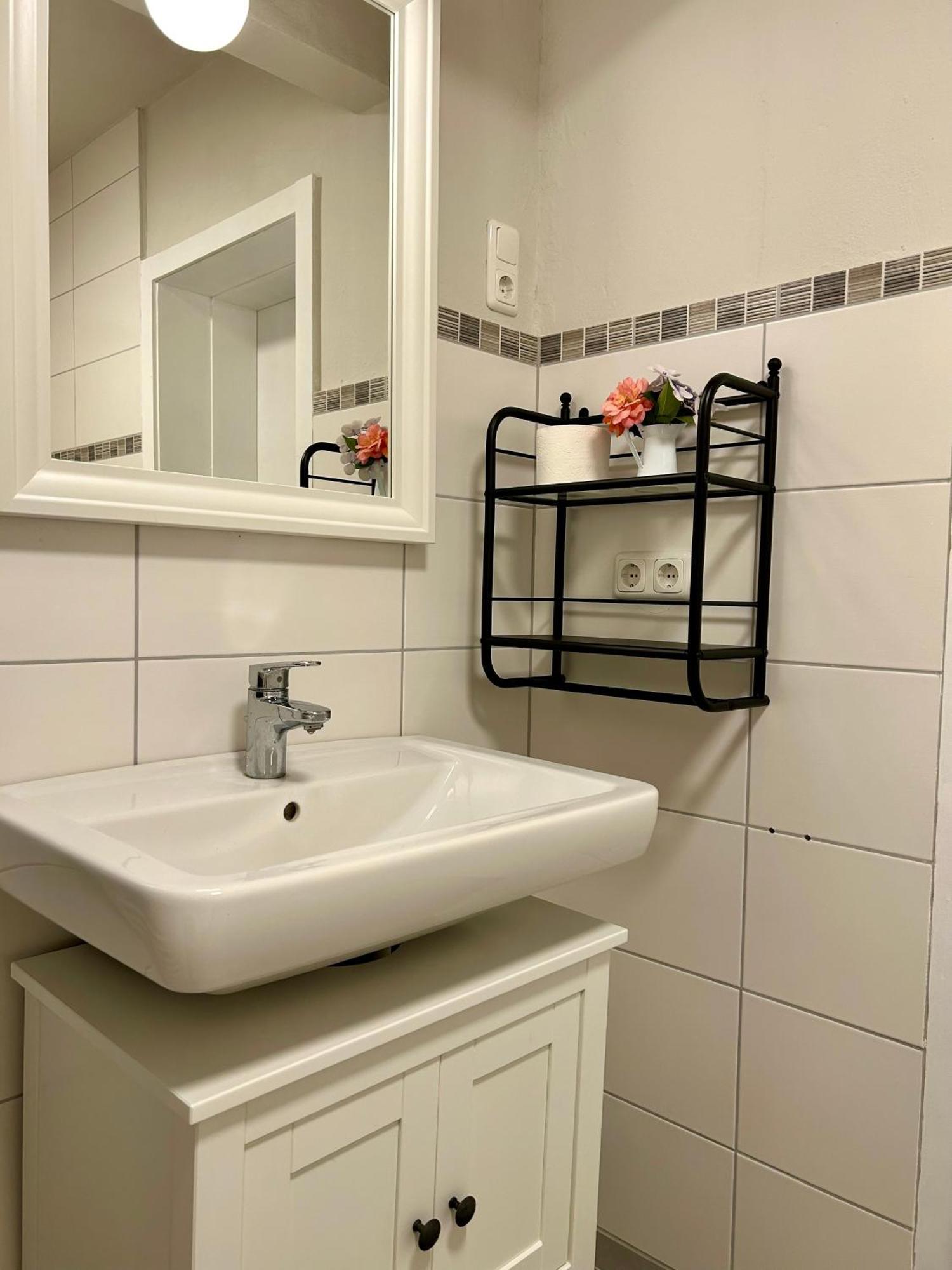 Liten Lind - Ferienwohnung In Sahlenburg Куксхафен Экстерьер фото